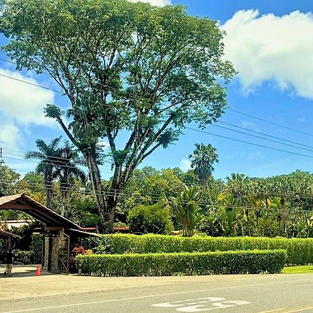 La Foresta Nature Resort Quepos Ngoại thất bức ảnh