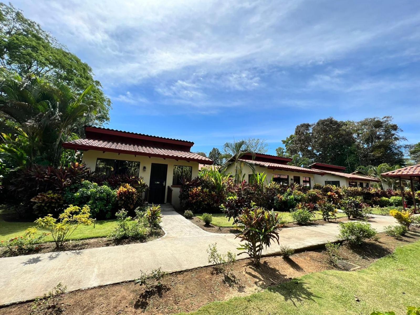 La Foresta Nature Resort Quepos Ngoại thất bức ảnh