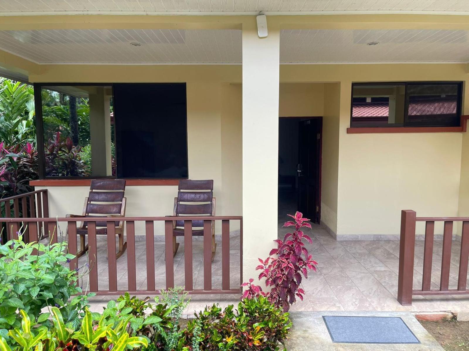 La Foresta Nature Resort Quepos Ngoại thất bức ảnh