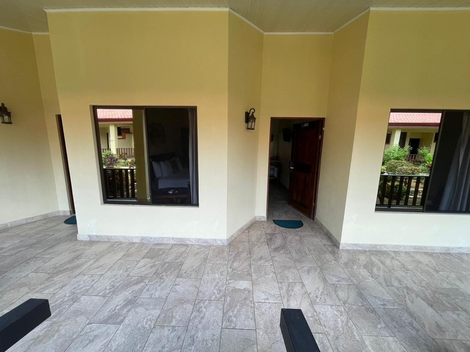 La Foresta Nature Resort Quepos Ngoại thất bức ảnh